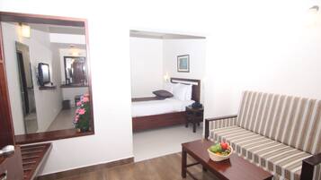 Superior Room | Living area | LCD TV