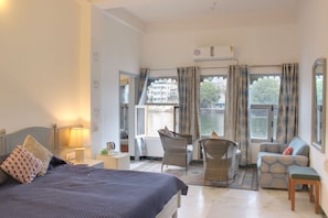 Lake Facing AC Suite | Lake view - Hotel Sarovar on Lake Pichola (Udaipur)