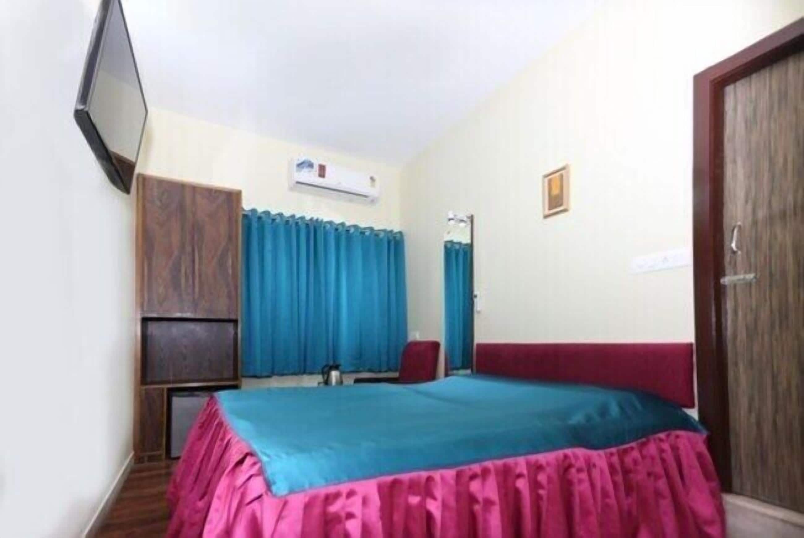 標準客房, 1 間臥室 | 客房內保險箱、獨特裝潢、布置獨特、遮光布/窗簾