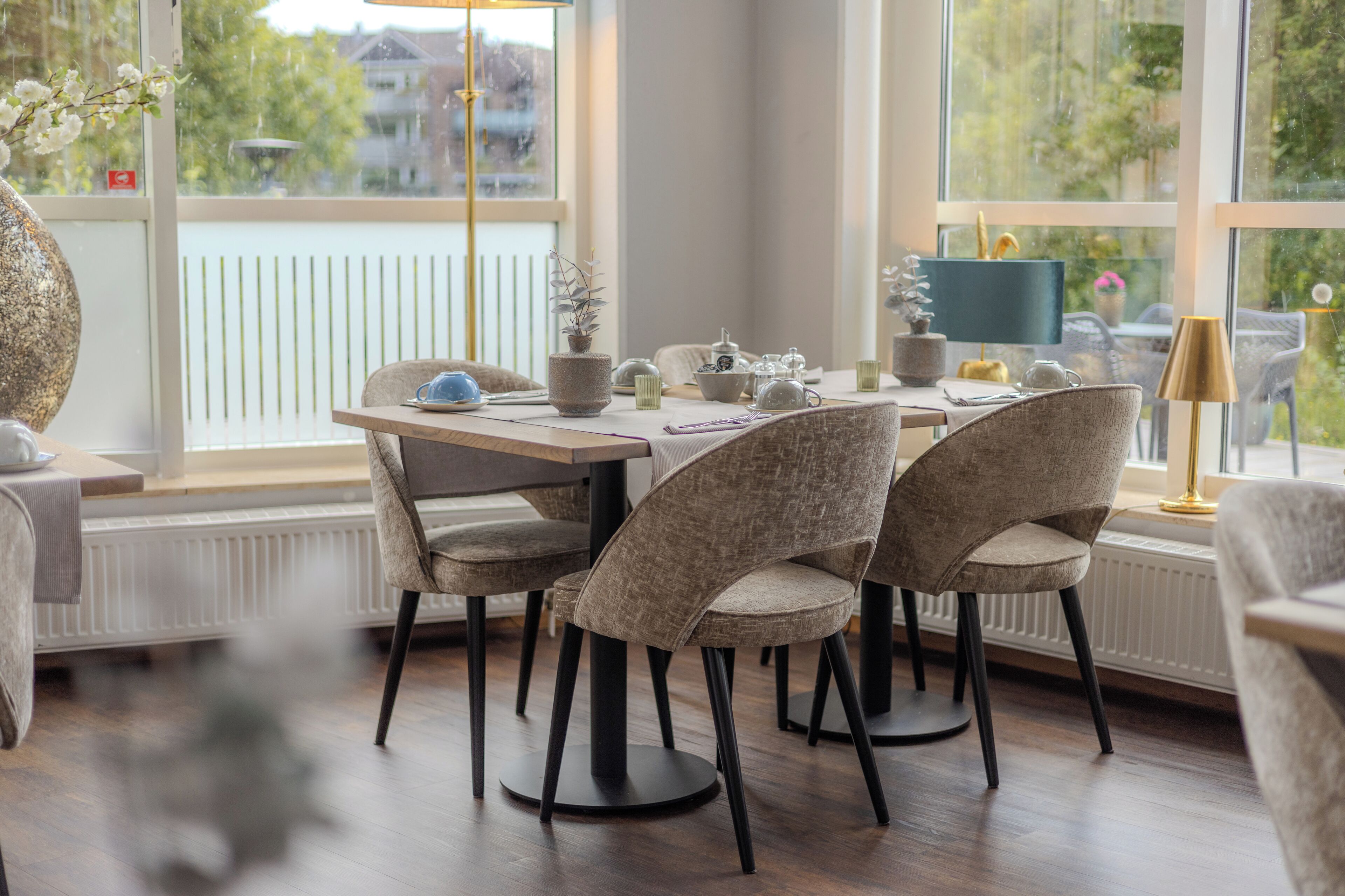 daily buffet breakfast (eur 9.5 per person)