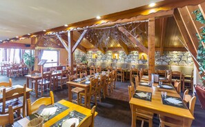 Imagen sin descripción, 3 de 131, botón