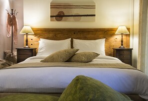 Habitación doble, chimenea | Ropa de cama de alta calidad y edredones de plumas