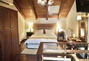 Roupas de cama premium, edredons de pluma, camas com colchões pillow-top