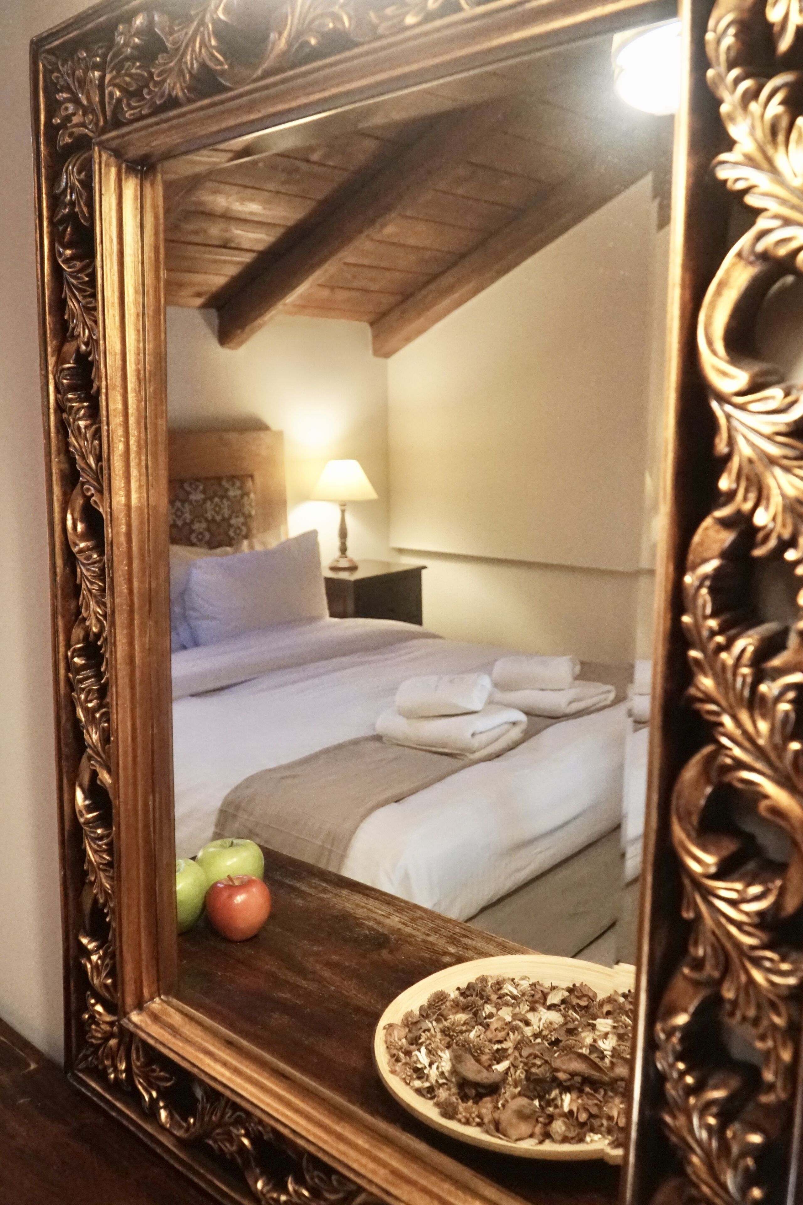 Photo - Xenonas Iresioni