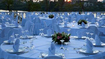 Area banquet outdoor