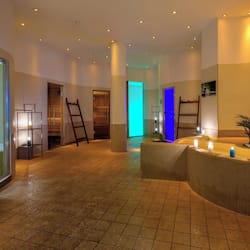 Sauna, hot tub, Turkish bath, body treatments, body wraps, body scrubs