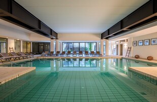 Piscina coperta, piscina all'aperto