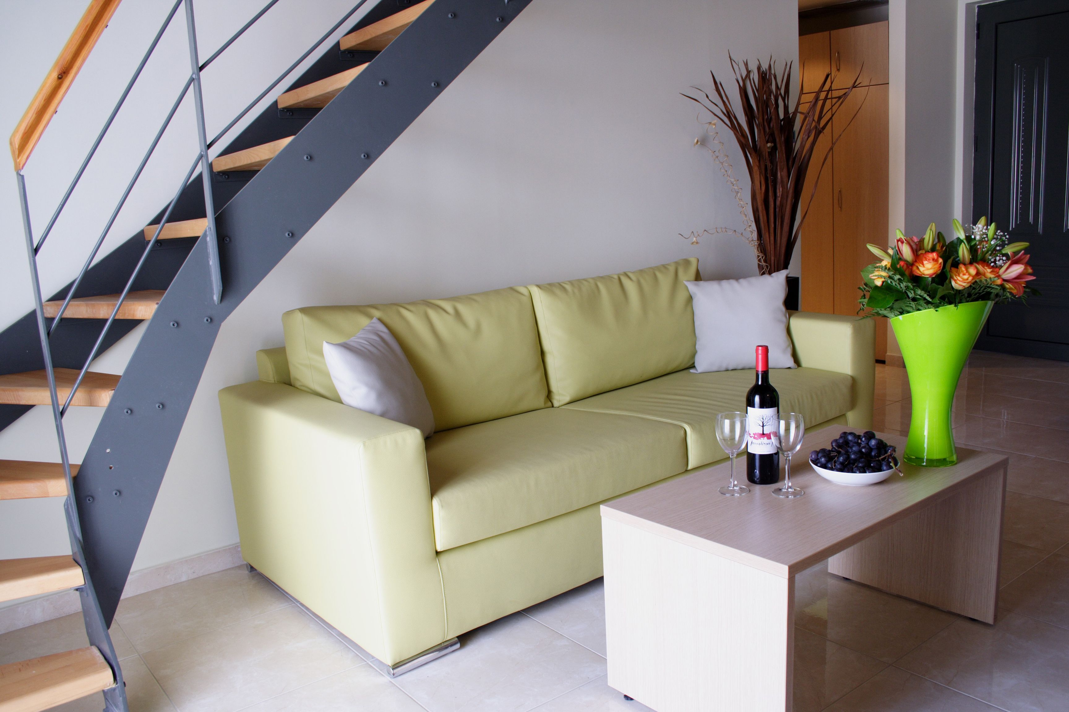 suite, jetted tub | living area | plasma tv, dvd player