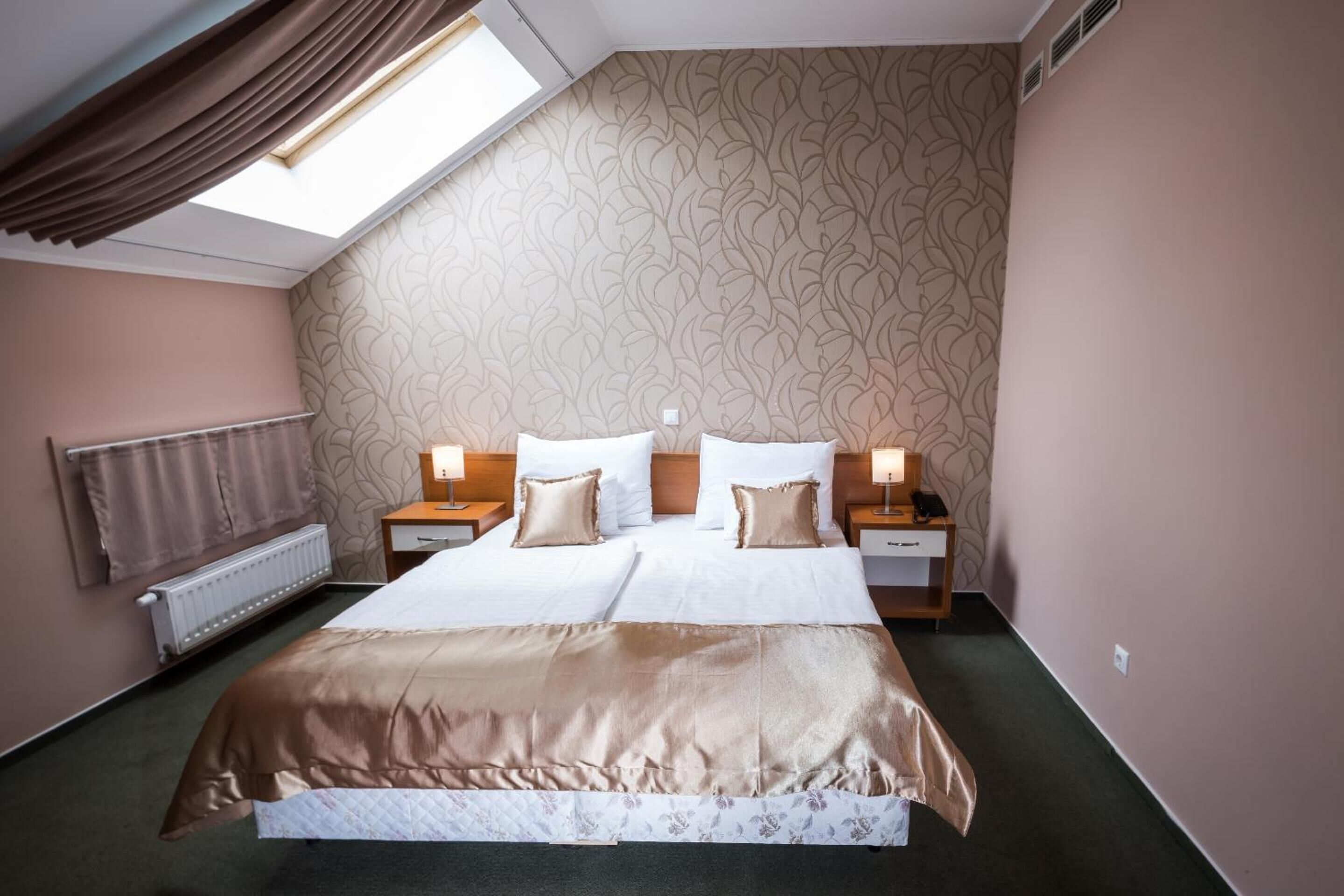 1 bedroom, soundproofing, iron/ironing board, free wifi