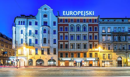 Facciata della struttura