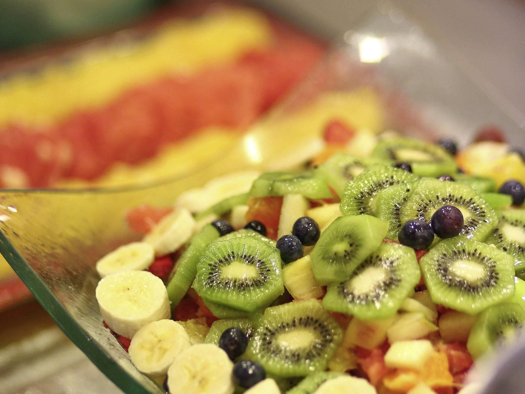 daily buffet breakfast for a fee