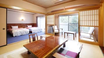 Deluxe Japanese Western Room, 2-4 person