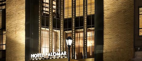 Fasade – kveld/natt