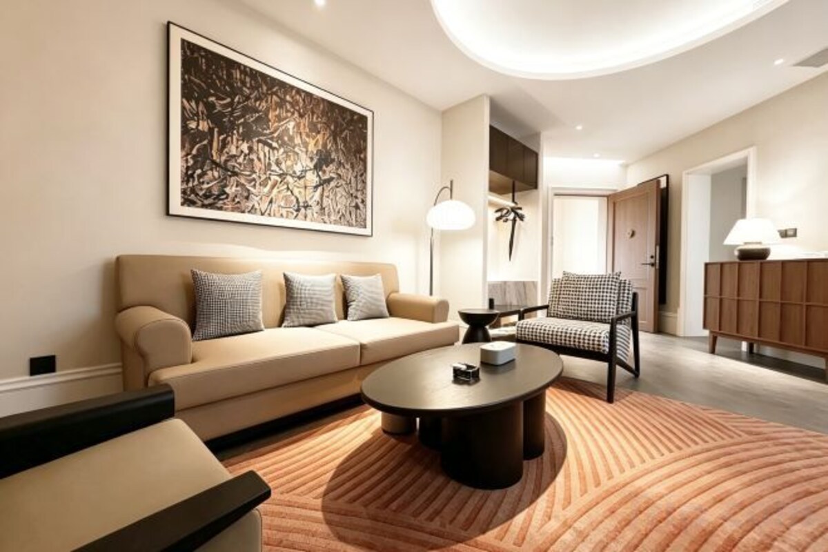 Buiya Big Bed Room