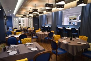 Dining - Jinchen Hotel (Shanghai)