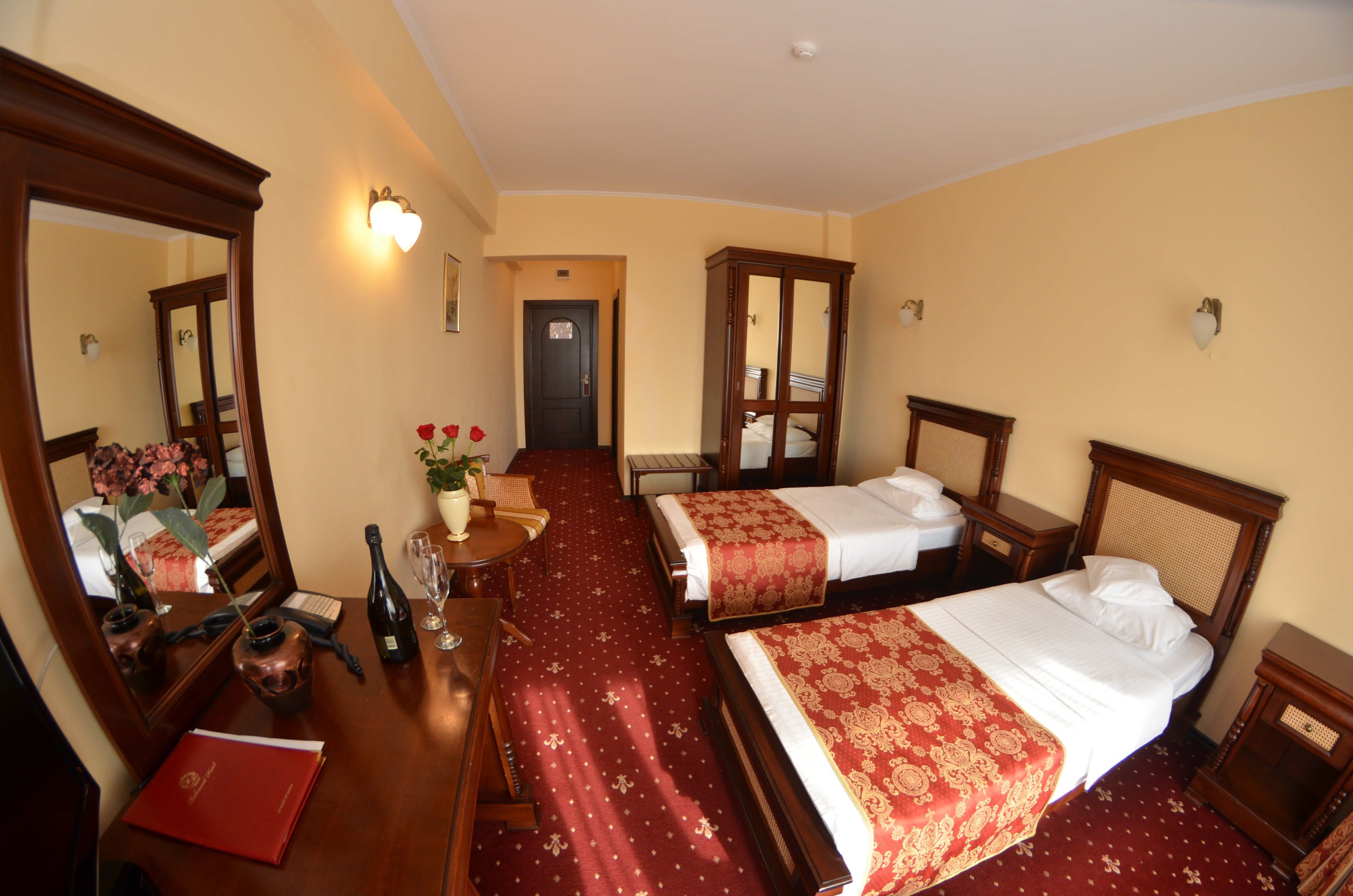 twin room | minibar, in-room safe, desk, soundproofing