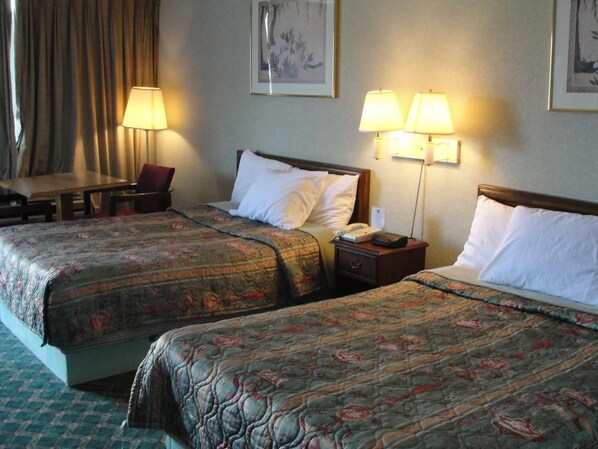 獨特裝潢、書桌、免費無線上網