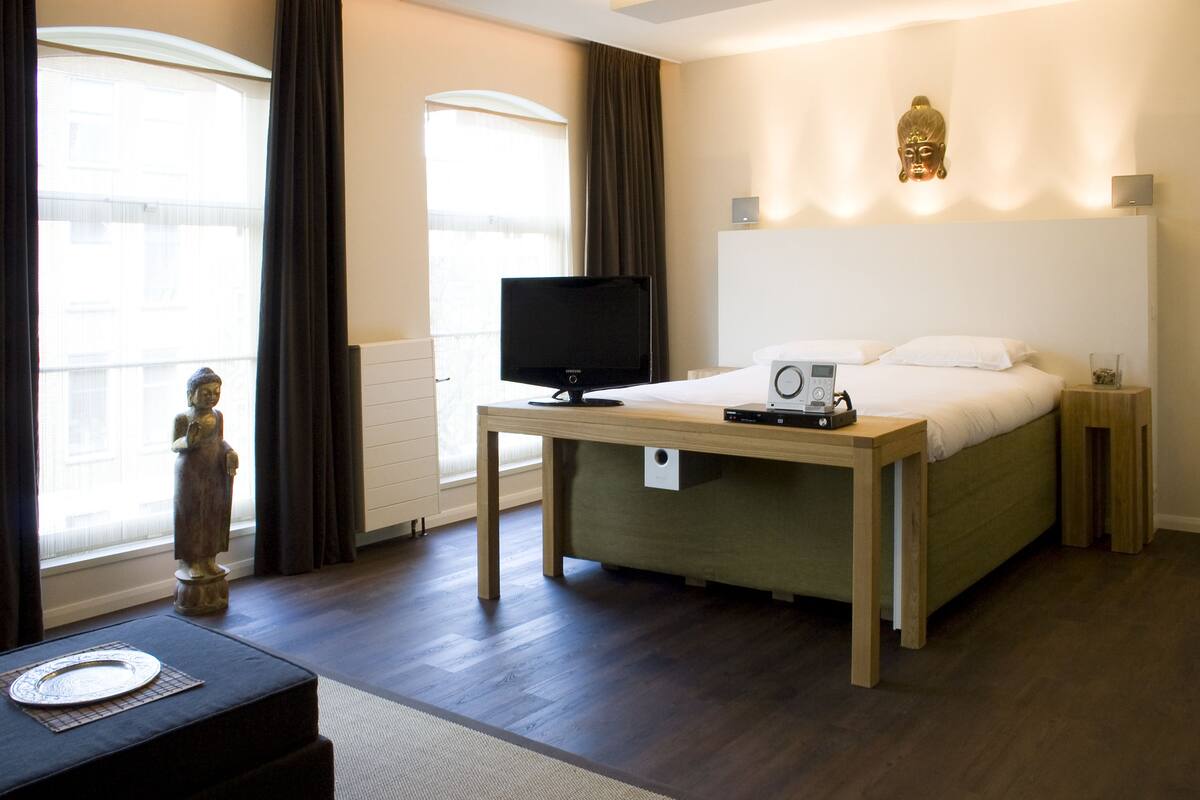 Habitación estándar | Sábanas de algodón egipcio y camas Select Comfort