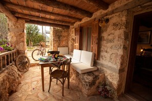 Junior Suite with Kitchen | Terrace/patio - Hoyran Wedre Country Houses (Demre)