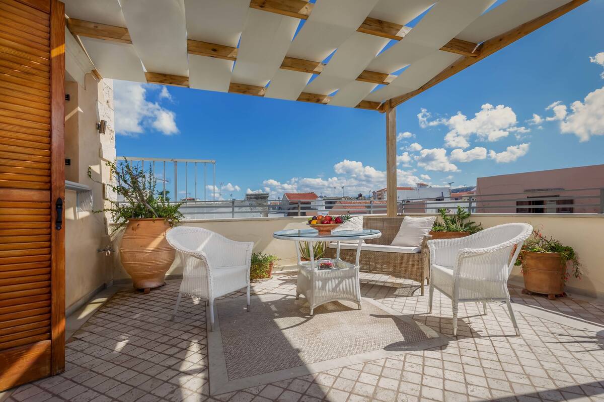 penthouse | terrace/patio