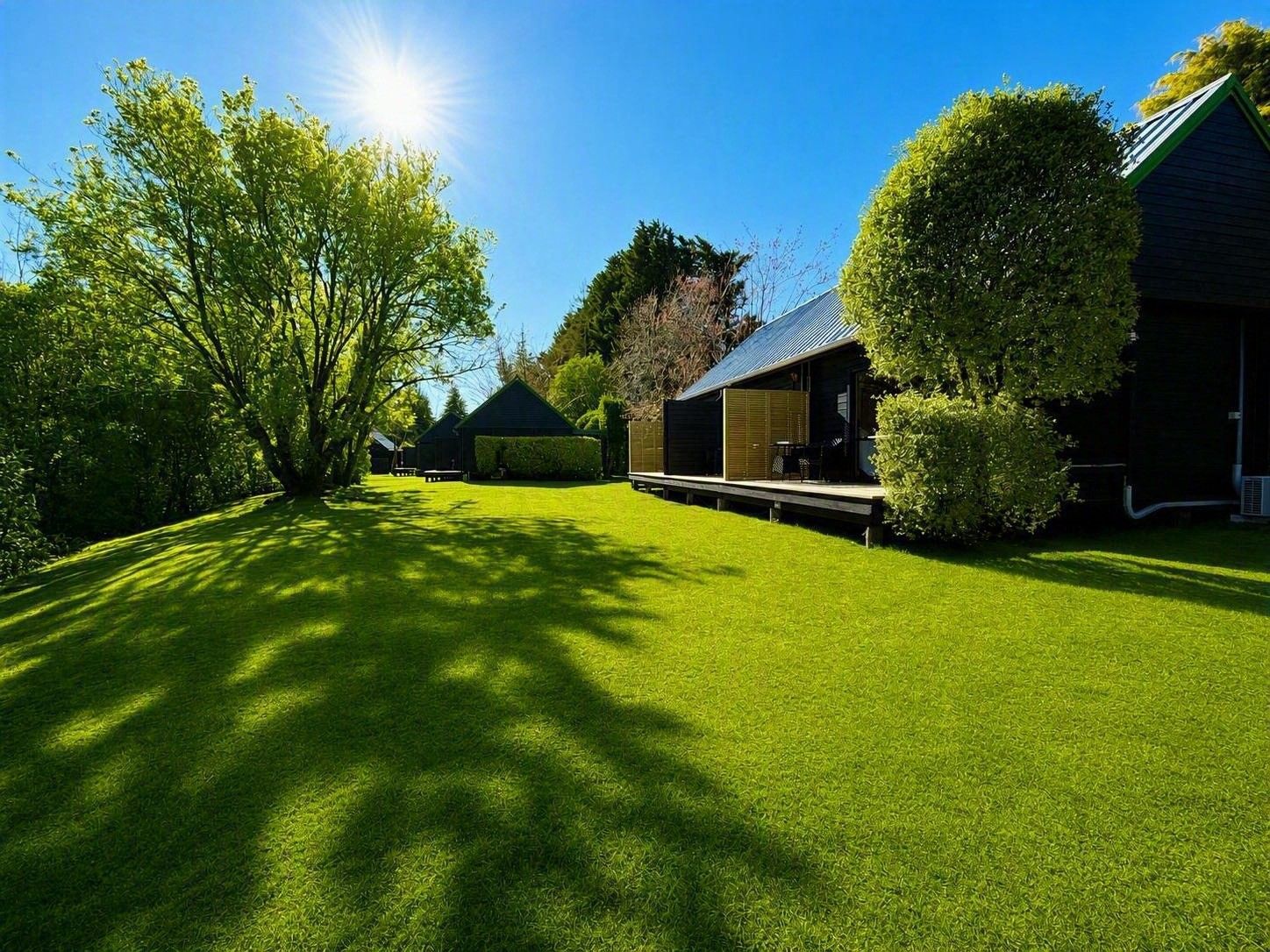 One Bedroom Chalet | Desk, iron/ironing board, free WiFi, bed sheets