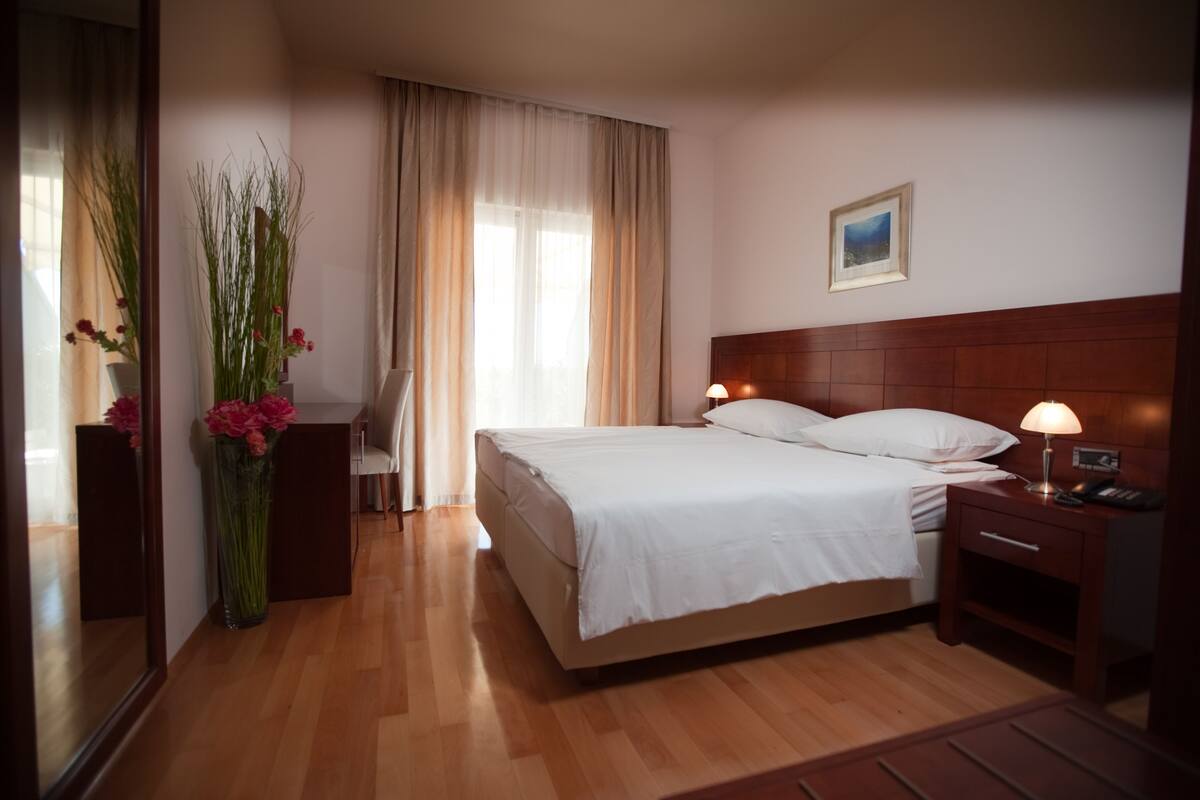 Panoramic Apartment, Non Smoking, City View