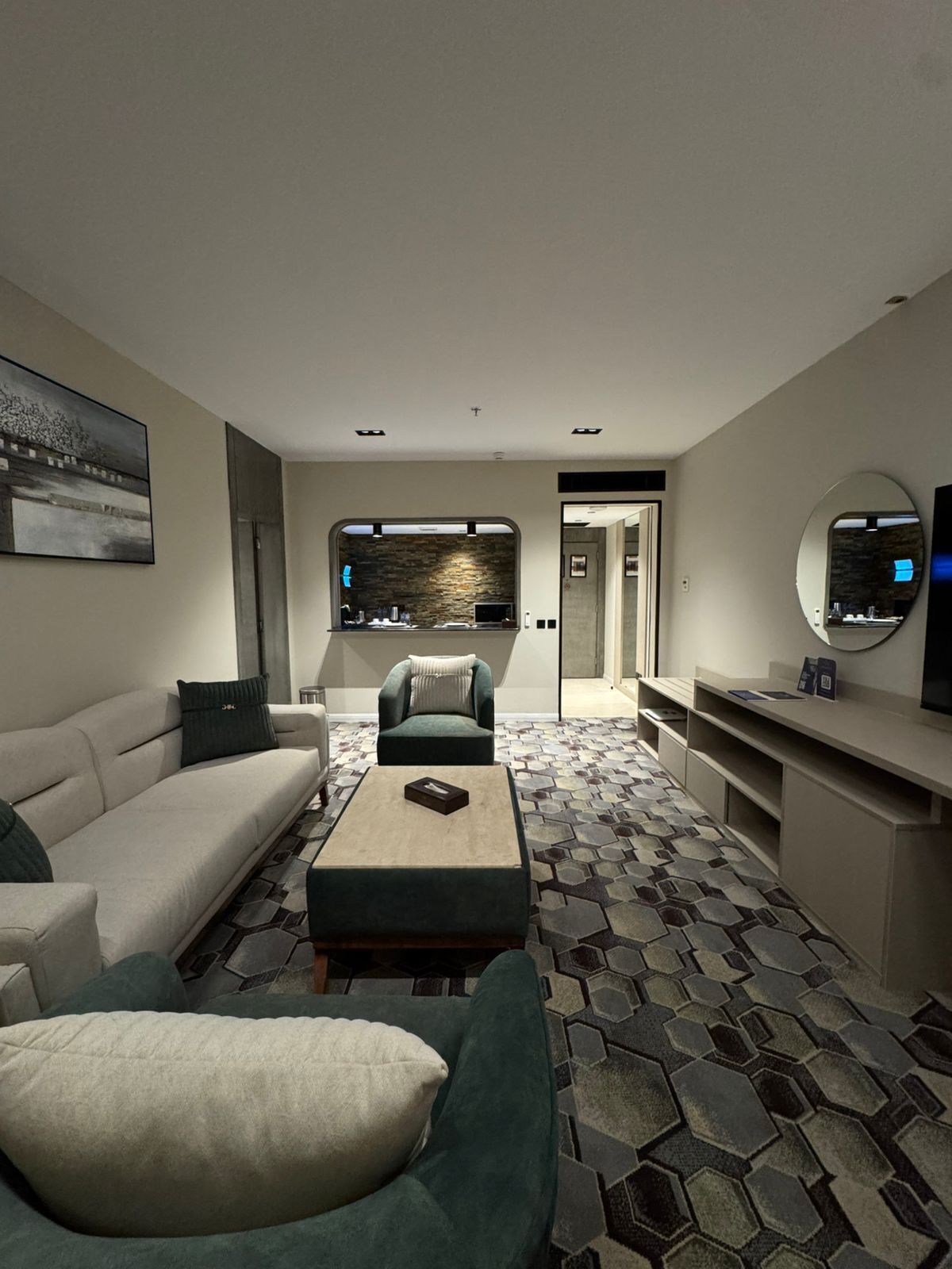 Executive-Suite | Wohnbereich | Smart-TV