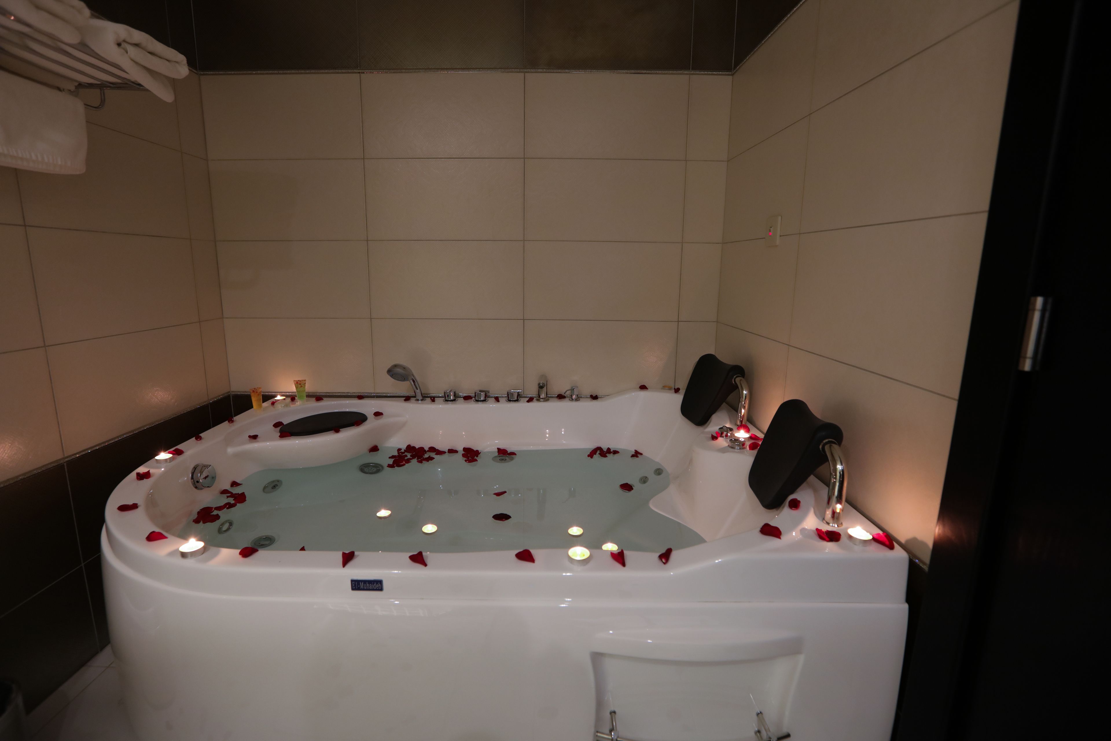 minibar, in-room safe, individually furnished, desk