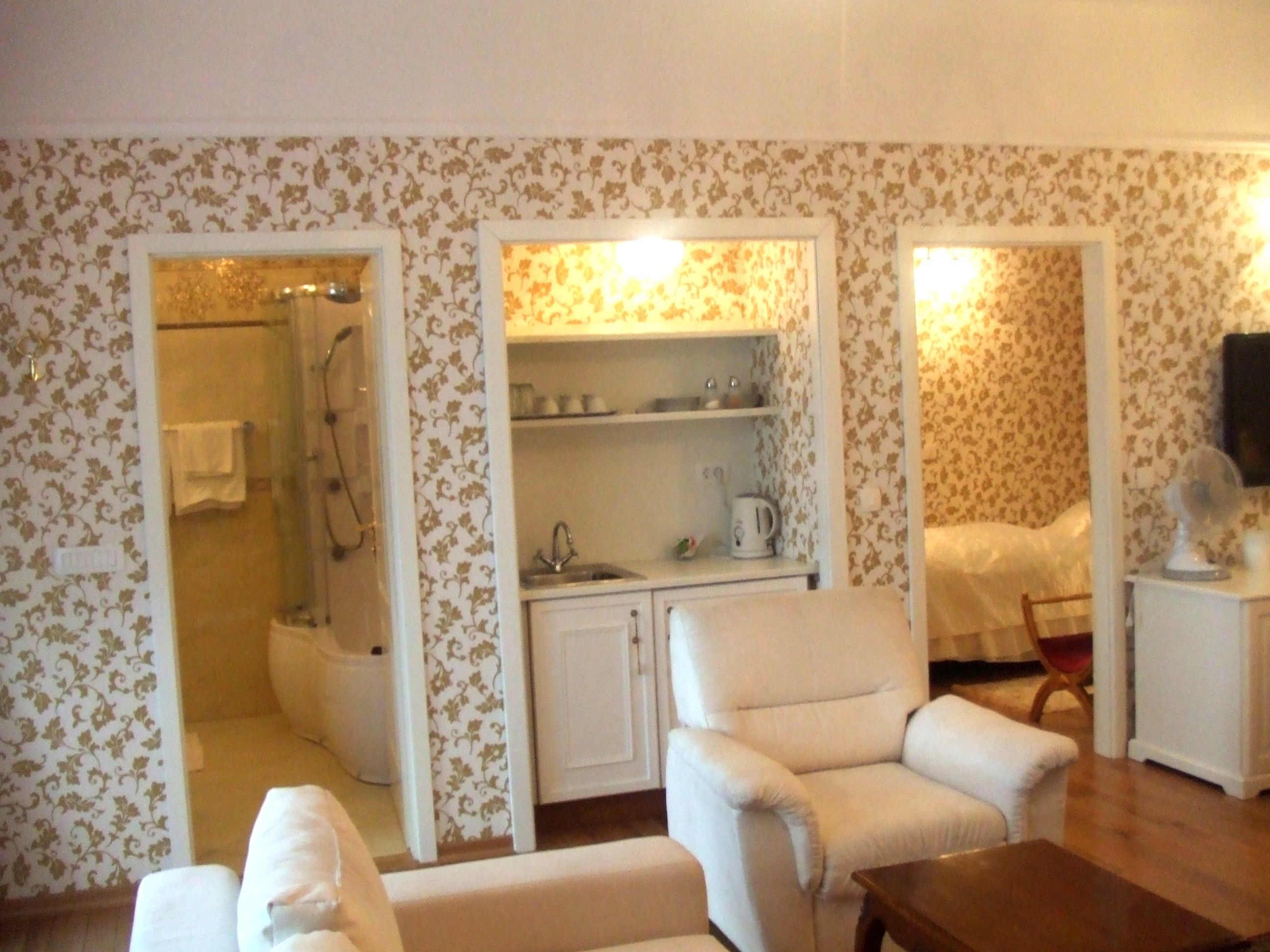 superior suite | 1 bedroom, in-room safe, individually decorated, individually furnished