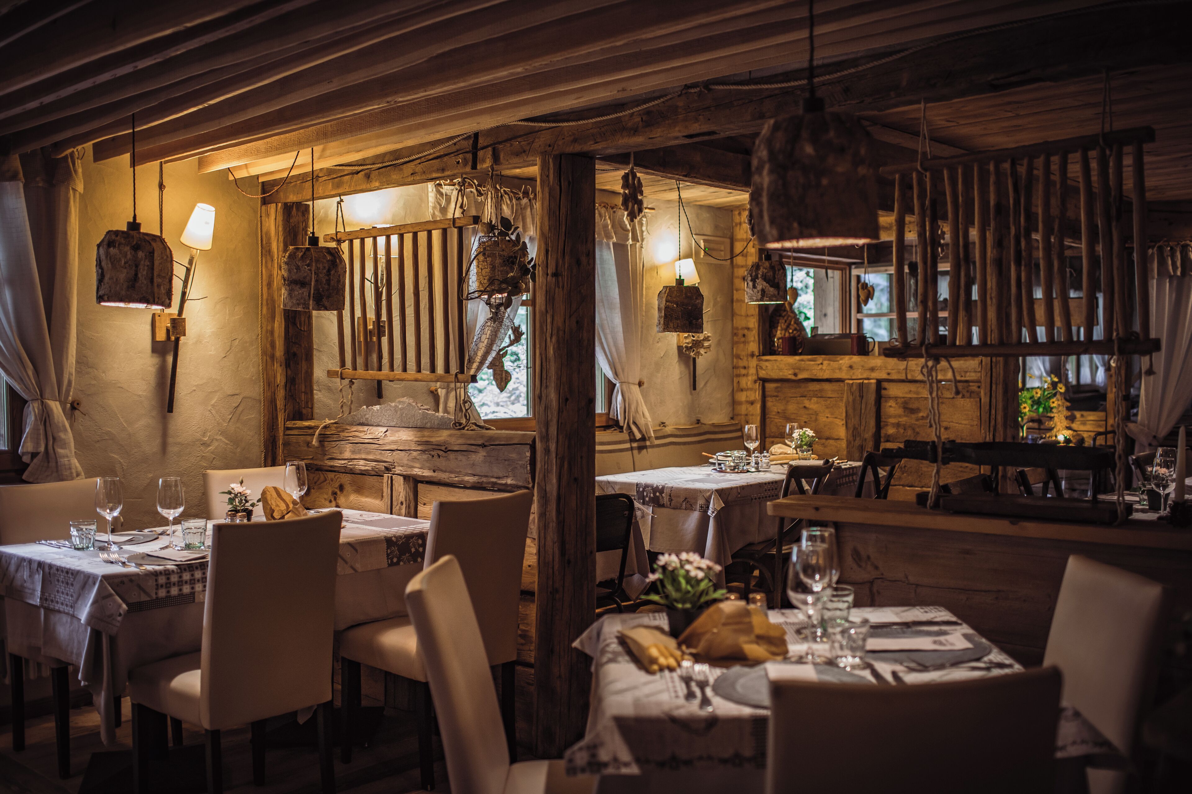 breakfast and dinner served