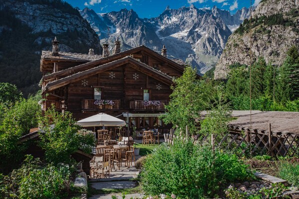 Exterior - Chalet Svizzero (Courmayeur)