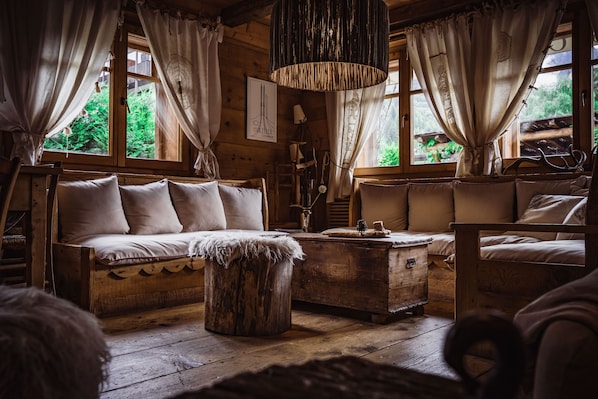 Bar (on property) - Chalet Svizzero (Courmayeur)