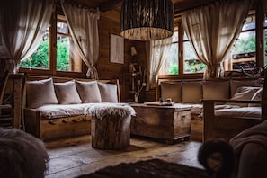 Bar (in der Unterkunft)