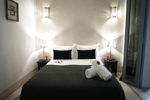 Quarto casal standard (Bagatelle) | 1 quarto, roupas de cama de algodão egípcio, roupas de cama premium