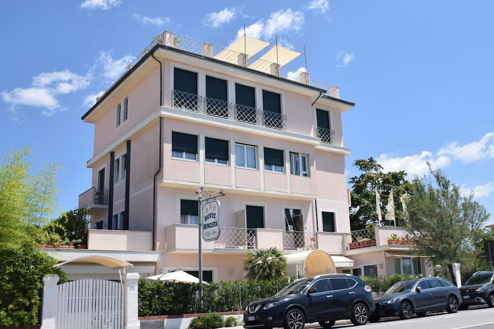 Hotel Bencista
