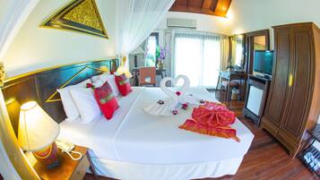 Chambre Deluxe | Minibar, coffres-forts dans les chambres, chambres insonorisées