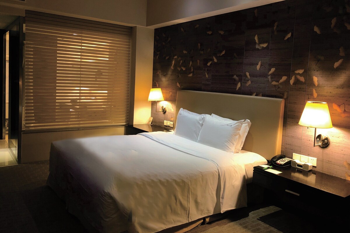 Standardzimmer, 1 King-Bett (Lounge Access)