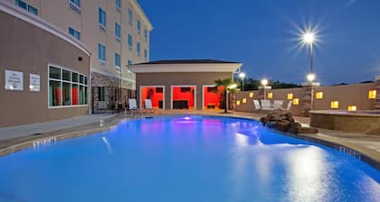 Holiday Inn Express Hotel & Suites - Houston Space Center by IHG
