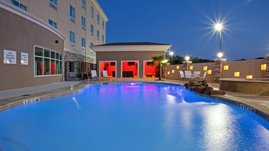Holiday Inn Express Hotel & Suites - Houston Space Center by IHG