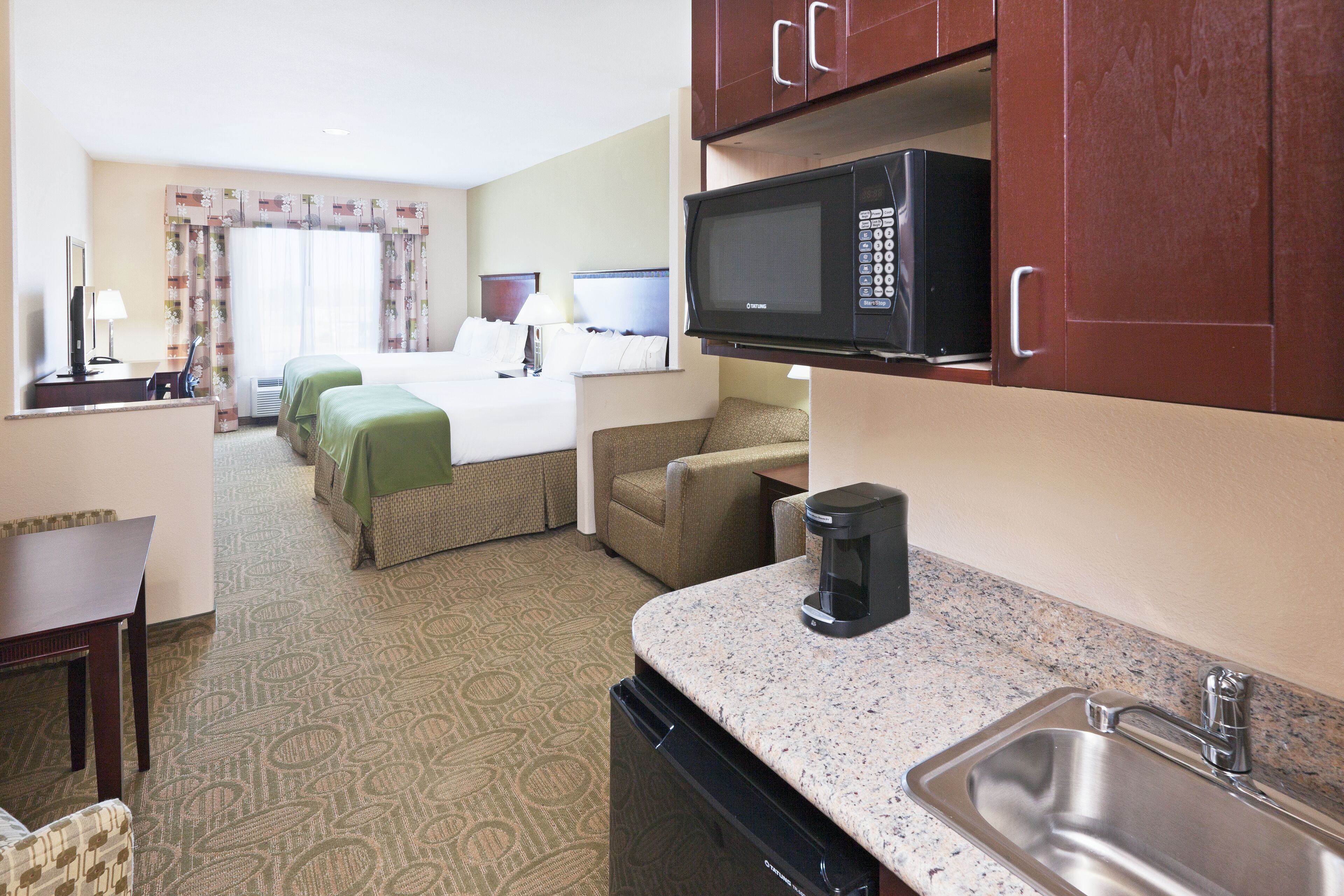 suite, 2 queen beds (wet bar) | 1 bedroom, desk, iron/ironing board, free cots/infant beds