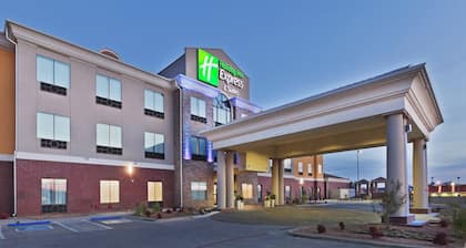 Holiday Inn Express Hotel & Suites Brownfield by IHG