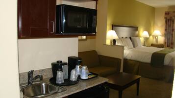 Standard Room | Private kitchenette