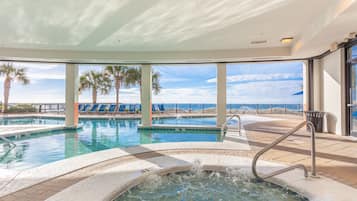 Indoor spa tub