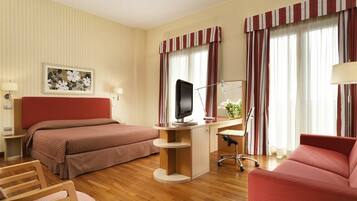 1 bedroom, hypo-allergenic bedding, down comforters, minibar