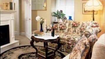 Flat-screen TV, fireplace