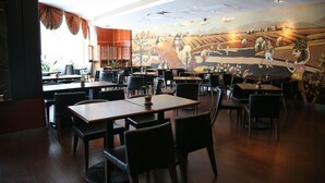 Breakfast, lunch and dinner served  - Yiwu Commatel hotel (Guangzhou)