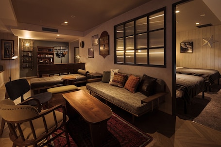 1 habitación, decoración personalizada y muebles diferentes
