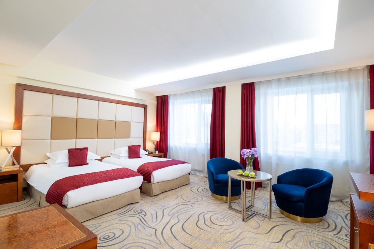 Deluxe Room (Deluxe Room) | Egyptian cotton sheets, premium bedding, down comforters, minibar