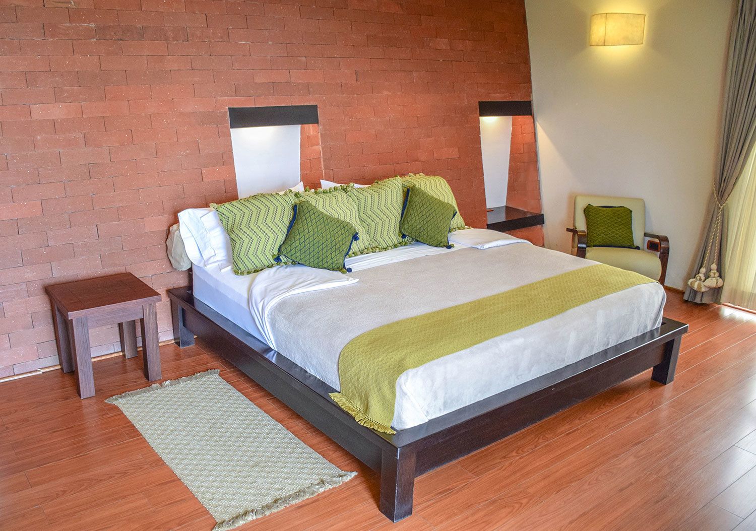 bungalow, 1 king bed | view from room