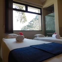 Sale per trattamenti di coppia, sauna, vasca idromassaggio, bagno turco